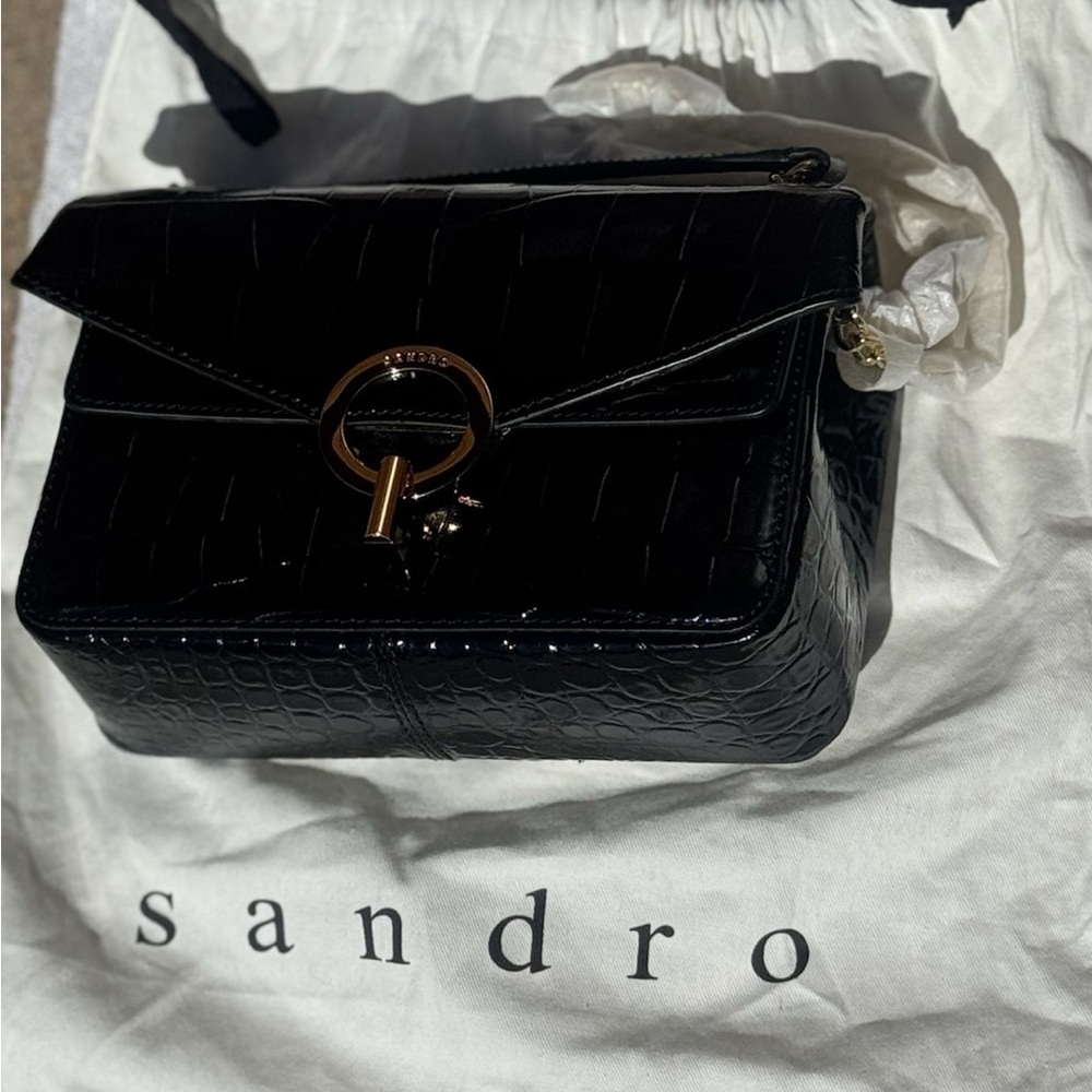 Sandro Black Croc-Embossed Patent Leather Crossbody Bag with Gold Ring Clasp - Picture 6 of 16